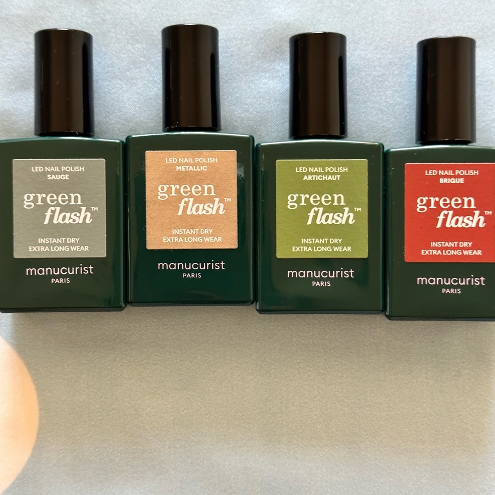 Manucurist Nail Polish Set (4 pcs)